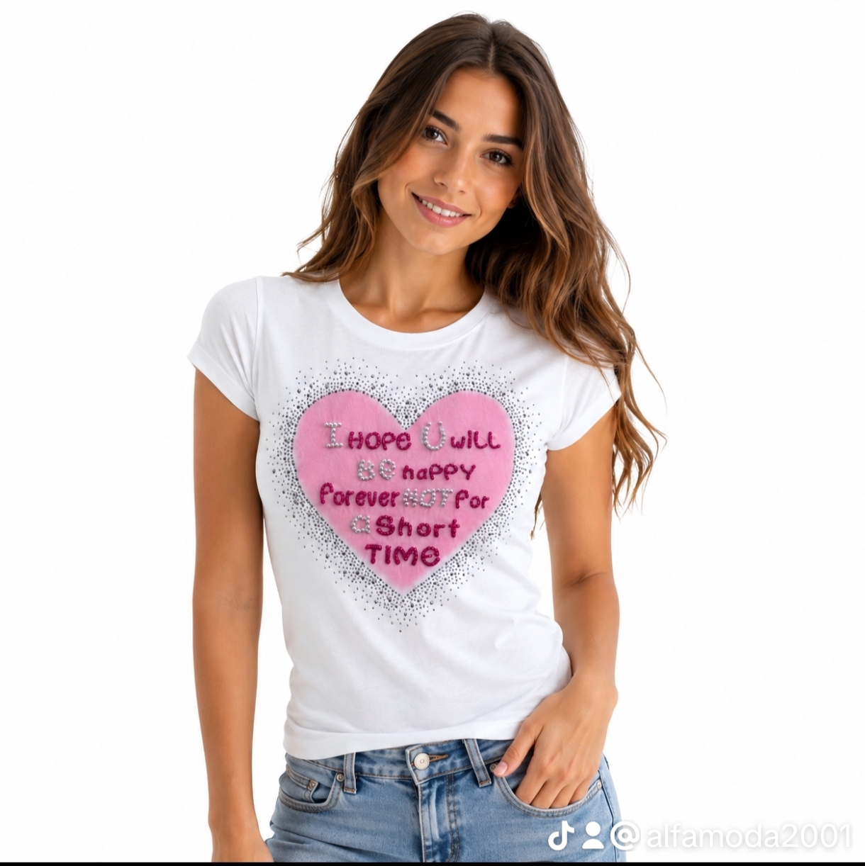 T-shirt donna bianca con cuore e scritta glitter – stile casual romantico
