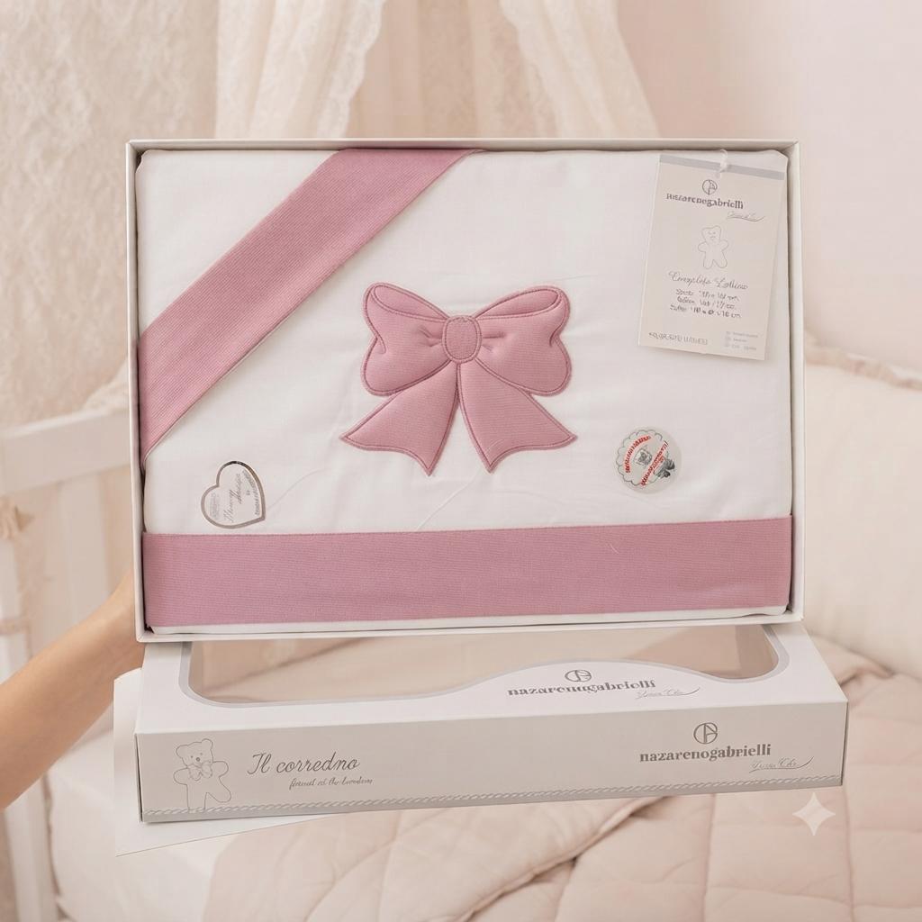 Set Lenzuola Culla Neonato Nazareno Gabrielli – Con Applicazione Maxi Fiocco – Bianco e Rosa Antico